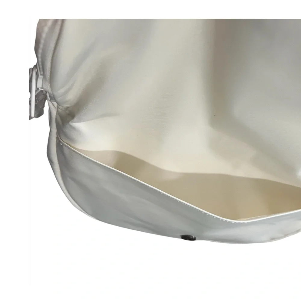 Lole Crossbody Bag White - Picture 12 of 16